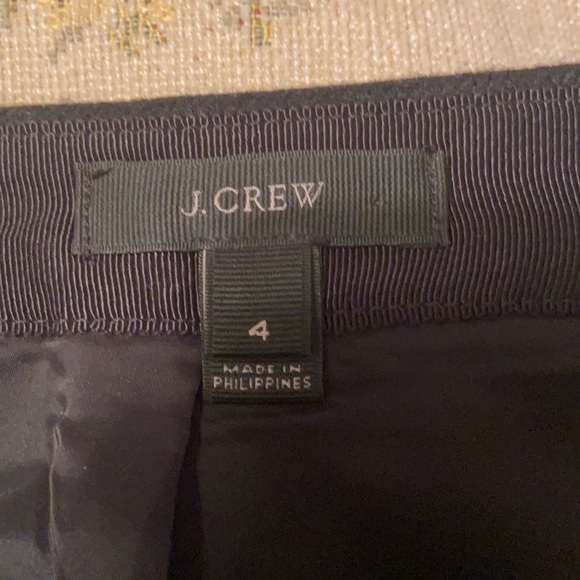 J Brand 💯 wool short skirt - Picture 3 of 4